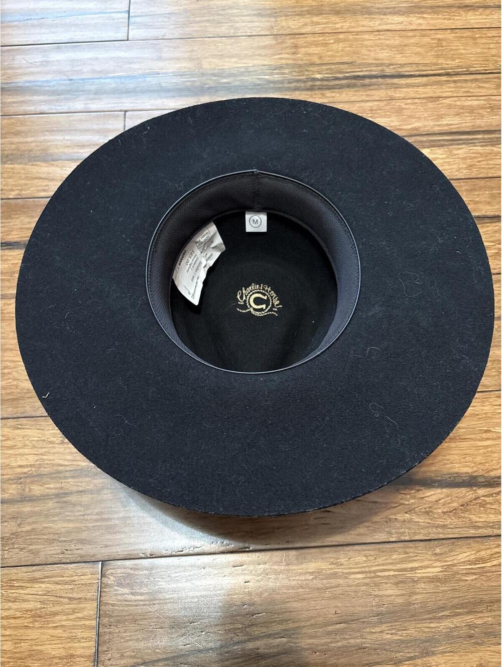 Charlie 1 Horse Highway Cowgirl Black Felt Fedora Hat Size Medium Ribbon Accent - Picture 8 of 9